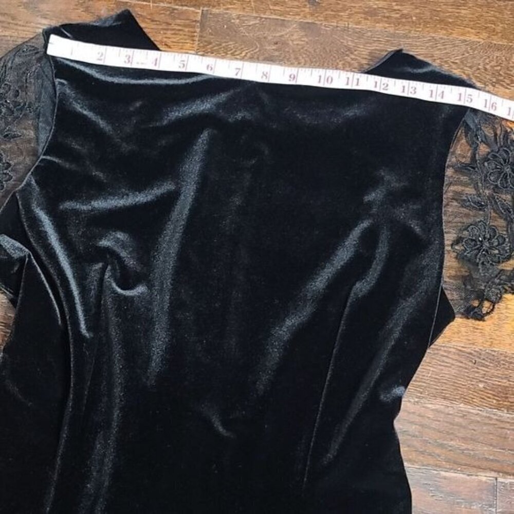 Vintage 80s Wednesday Vampy Black Velour Lace Dress - Picture 8 of 13
